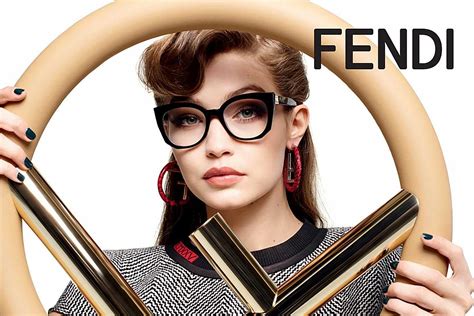 fendi eyewear 2018|who manufactures fendi eyewear.